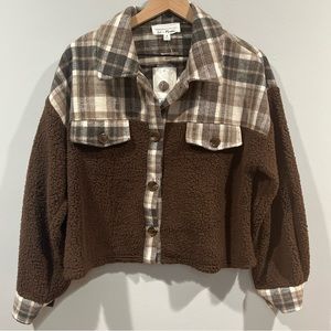 Oak + Meadow Juniors Size L Brown Plaid Teddy‎ bear Fleece Button Crop Shirt NWT